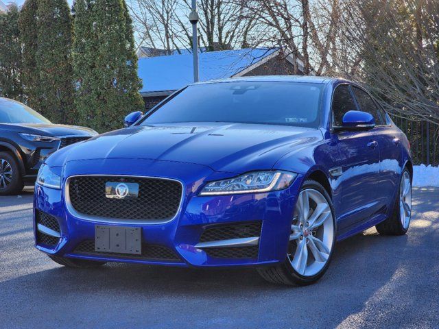 2018 Jaguar XF 25t R-Sport