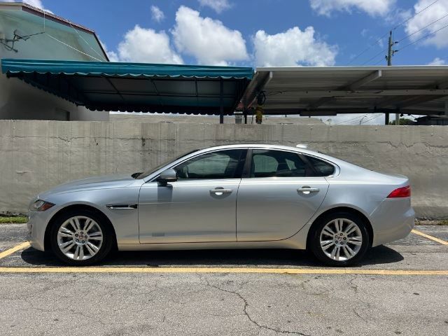 2018 Jaguar XF 30t Premium