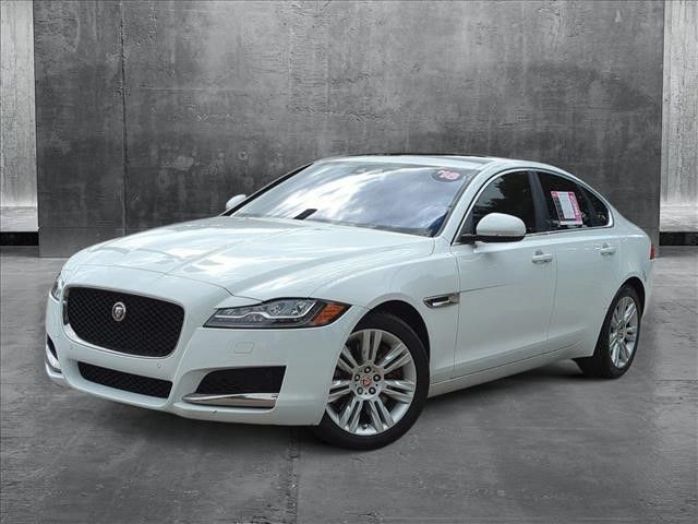 2018 Jaguar XF 35t Premium