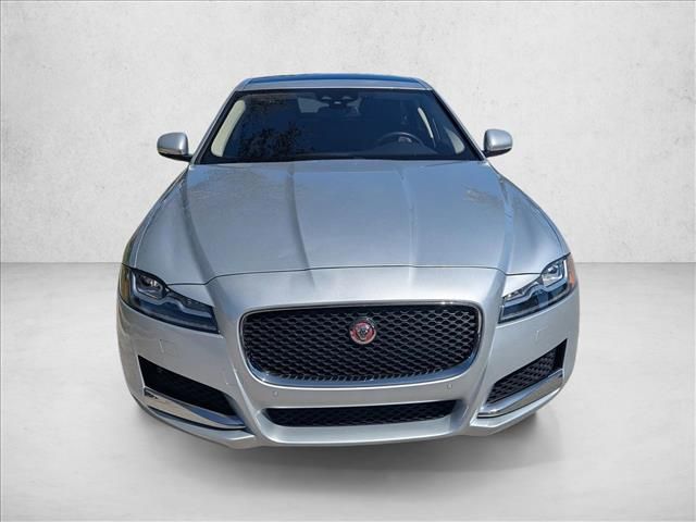 2018 Jaguar XF 35t Prestige