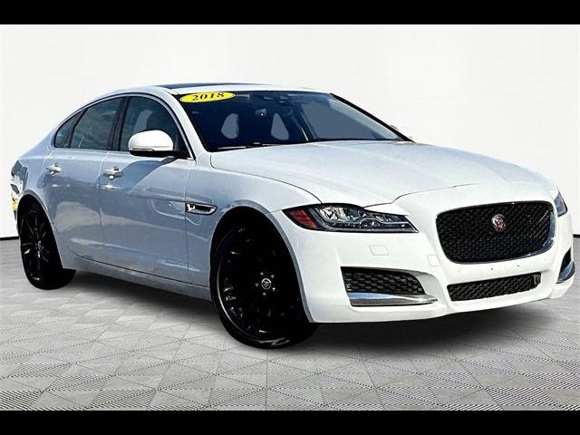 2018 Jaguar XF 35t Prestige