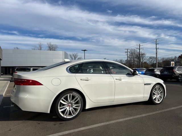 2018 Jaguar XF 35t Prestige