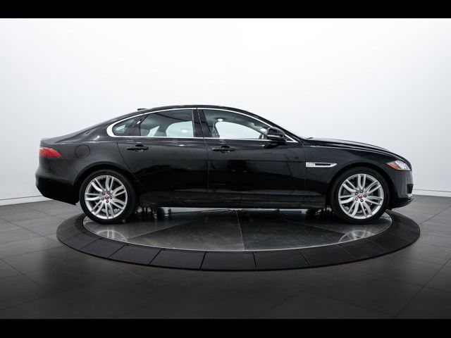 2018 Jaguar XF 35t Prestige