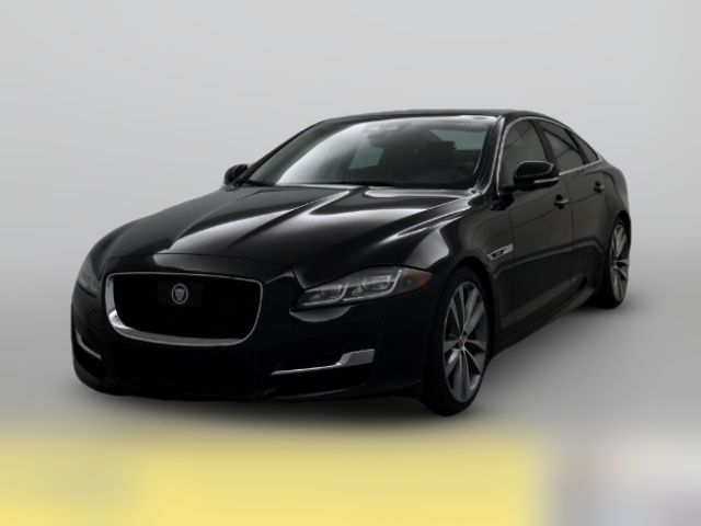 2018 Jaguar XJ XJ R-Sport