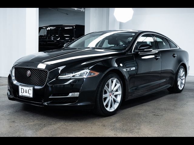 2018 Jaguar XJ XJ R-Sport