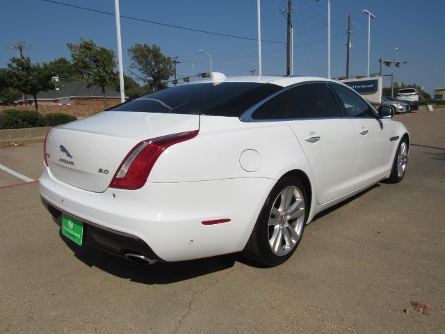 2018 Jaguar XJ XJL Portfolio