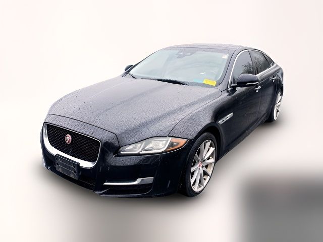 2018 Jaguar XJ XJ R-Sport