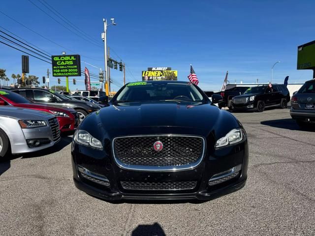 2018 Jaguar XJ XJ R-Sport