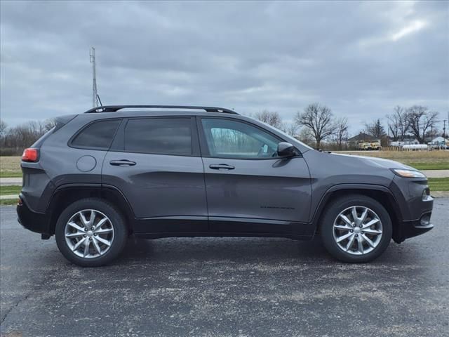 2018 Jeep Cherokee Latitude Tech Connect