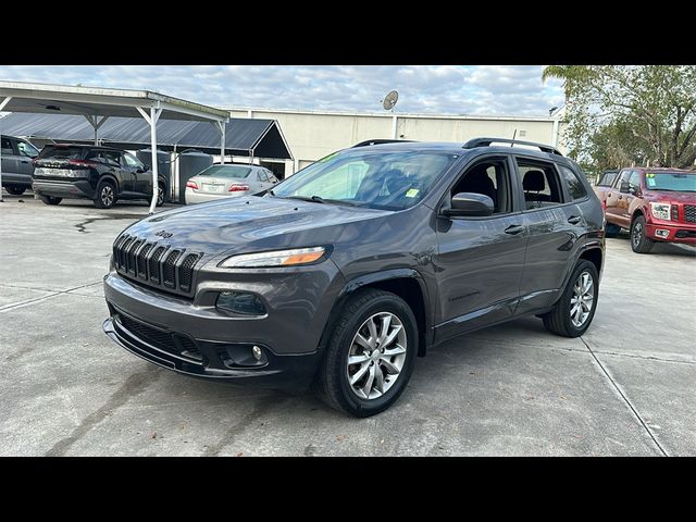 2018 Jeep Cherokee Latitude Tech Connect