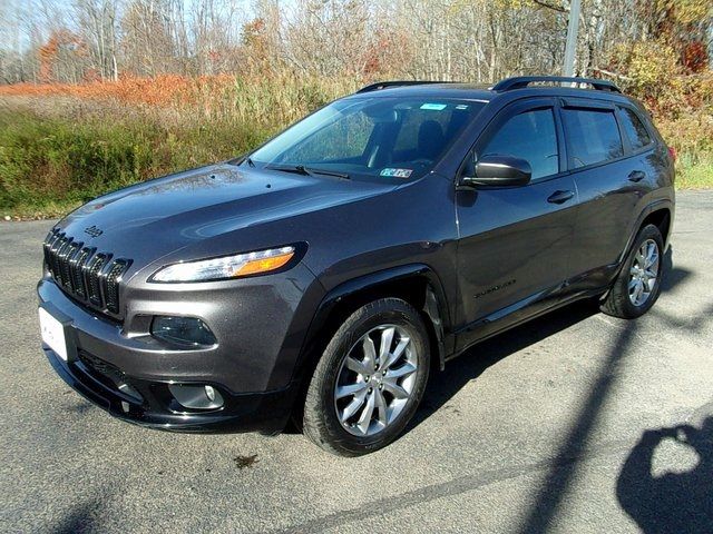 2018 Jeep Cherokee Latitude Tech Connect