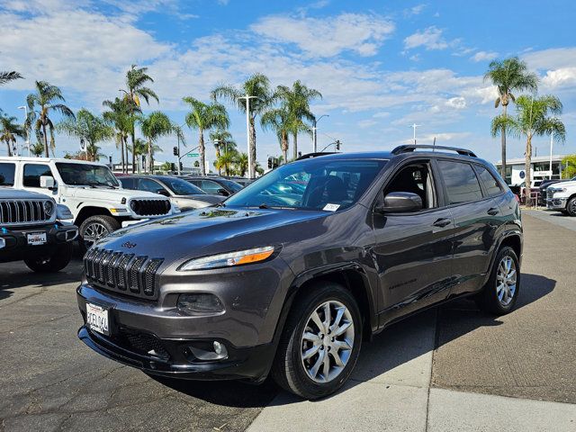 2018 Jeep Cherokee Latitude Tech Connect