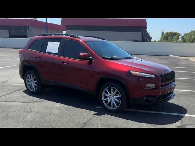 2018 Jeep Cherokee Latitude Tech Connect