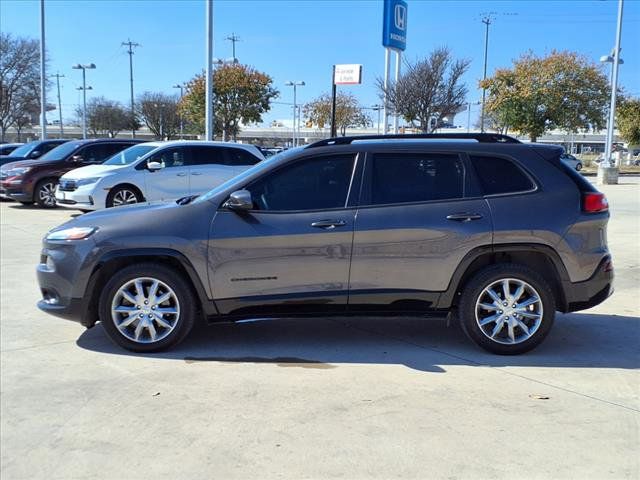 2018 Jeep Cherokee Latitude Tech Connect