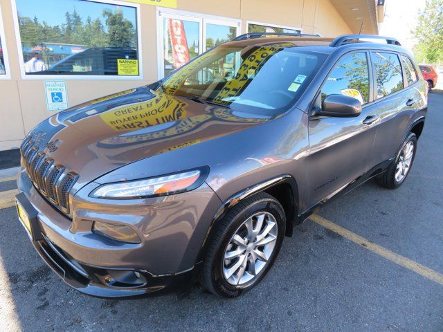 2018 Jeep Cherokee Latitude Tech Connect