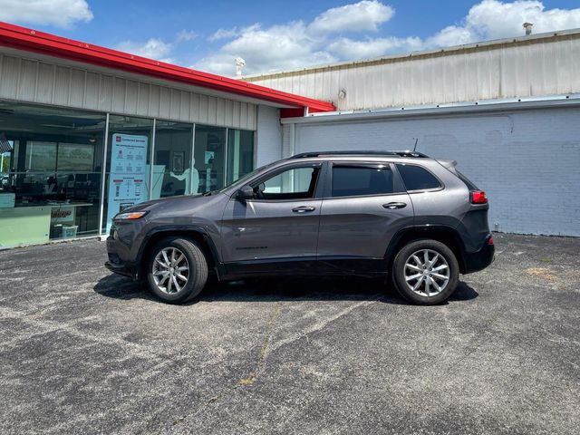 2018 Jeep Cherokee Latitude Tech Connect