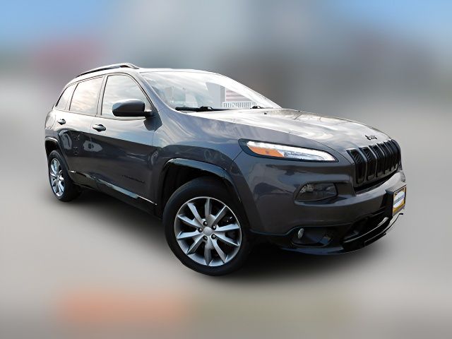 2018 Jeep Cherokee Latitude Tech Connect