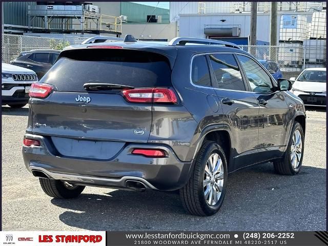 2018 Jeep Cherokee Overland