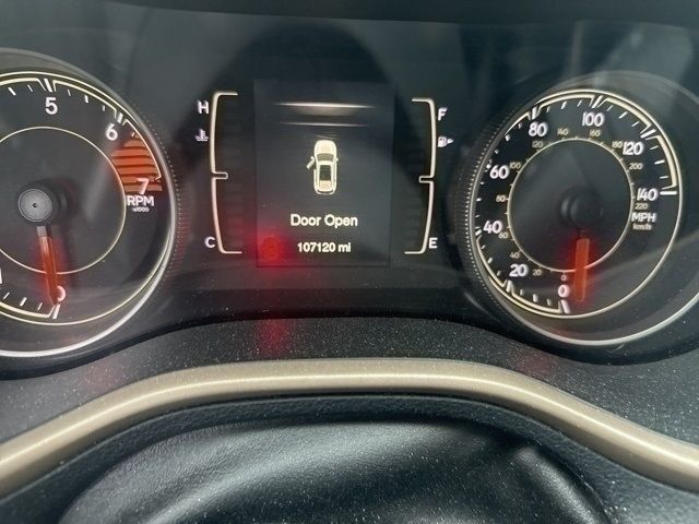 2018 Jeep Cherokee Latitude Tech Connect