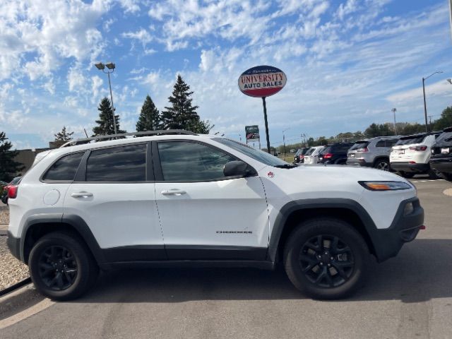 2018 Jeep Cherokee Trailhawk Leather Plus