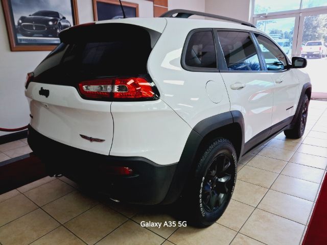 2018 Jeep Cherokee Trailhawk