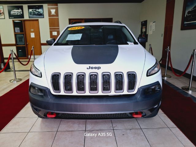 2018 Jeep Cherokee Trailhawk