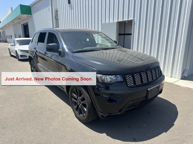 2018 Jeep Grand Cherokee Altitude
