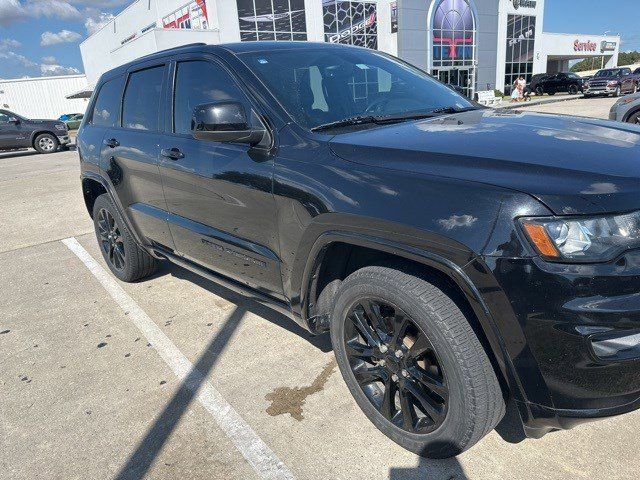 2018 Jeep Grand Cherokee Altitude