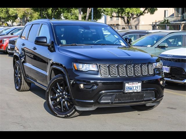 2018 Jeep Grand Cherokee Altitude