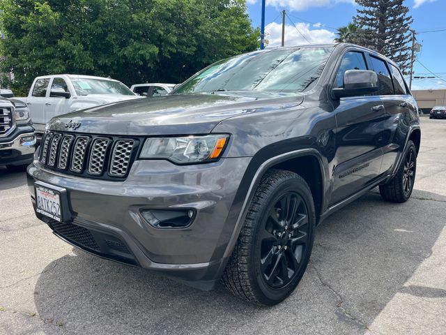 2018 Jeep Grand Cherokee Altitude