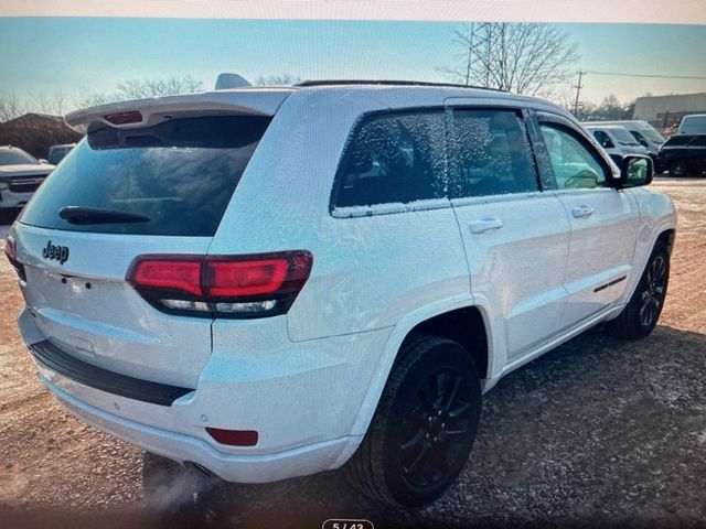 2018 Jeep Grand Cherokee Altitude