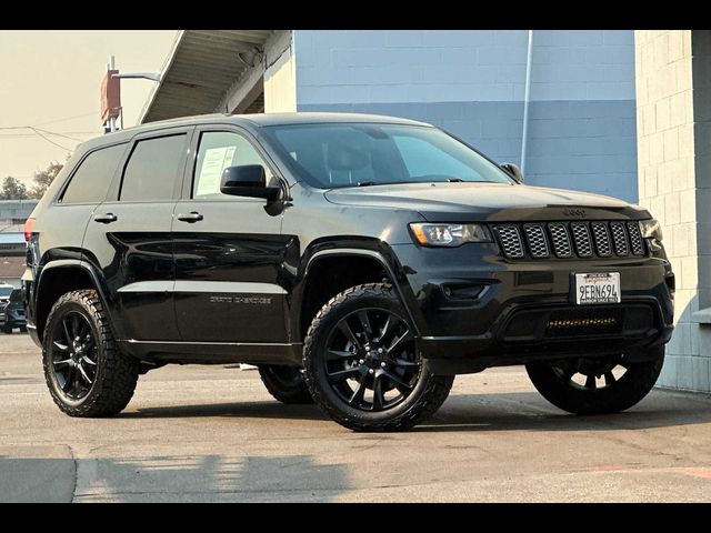 2018 Jeep Grand Cherokee Altitude