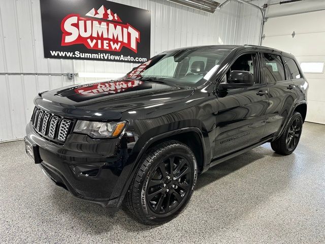 2018 Jeep Grand Cherokee Altitude