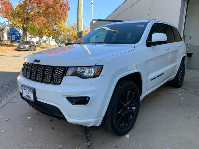 2018 Jeep Grand Cherokee Altitude