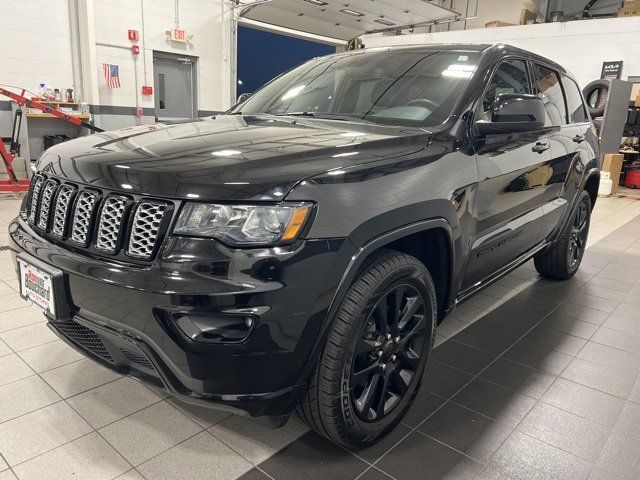 2018 Jeep Grand Cherokee Altitude