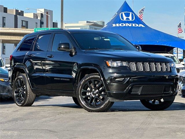 2018 Jeep Grand Cherokee Altitude