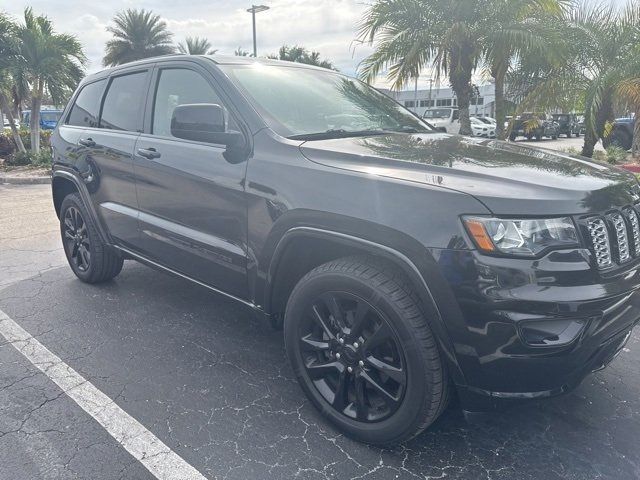 2018 Jeep Grand Cherokee Altitude