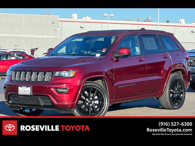 2018 Jeep Grand Cherokee Altitude