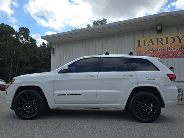 2018 Jeep Grand Cherokee Altitude