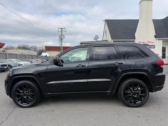 2018 Jeep Grand Cherokee Altitude