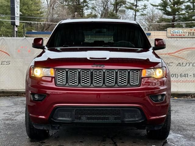 2018 Jeep Grand Cherokee Altitude