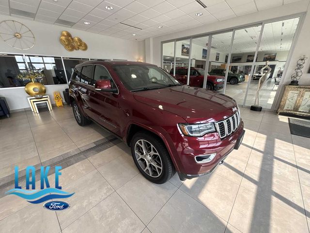 2018 Jeep Grand Cherokee Sterling Edition