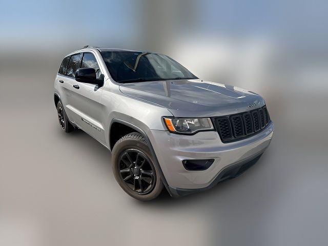 2018 Jeep Grand Cherokee Laredo E