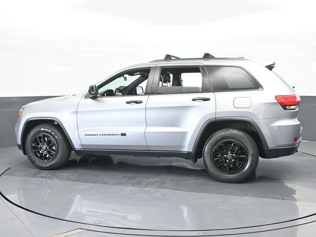 2018 Jeep Grand Cherokee Laredo E