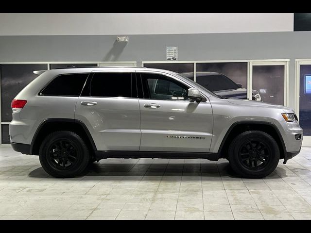 2018 Jeep Grand Cherokee Laredo