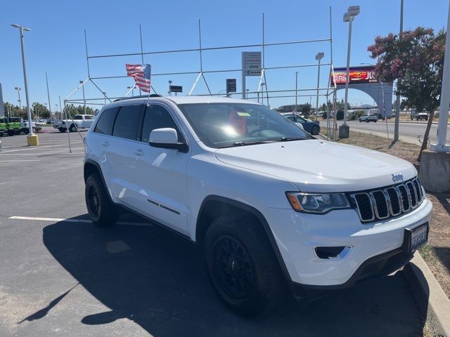 2018 Jeep Grand Cherokee Laredo E