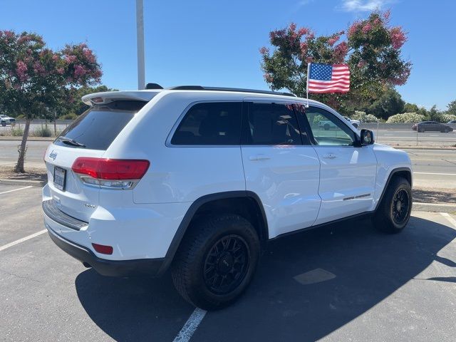 2018 Jeep Grand Cherokee Laredo E