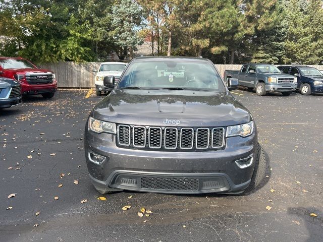 2018 Jeep Grand Cherokee Laredo E