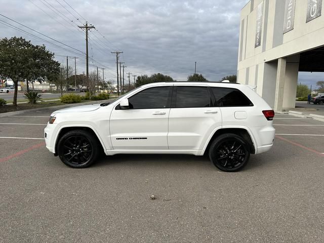 2018 Jeep Grand Cherokee Altitude