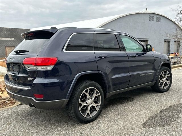 2018 Jeep Grand Cherokee Sterling Edition